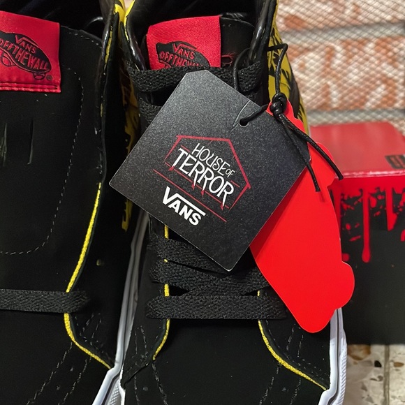 Vans Sk8 Hi Terror The Shining House of Terror - Picture 4 of 13